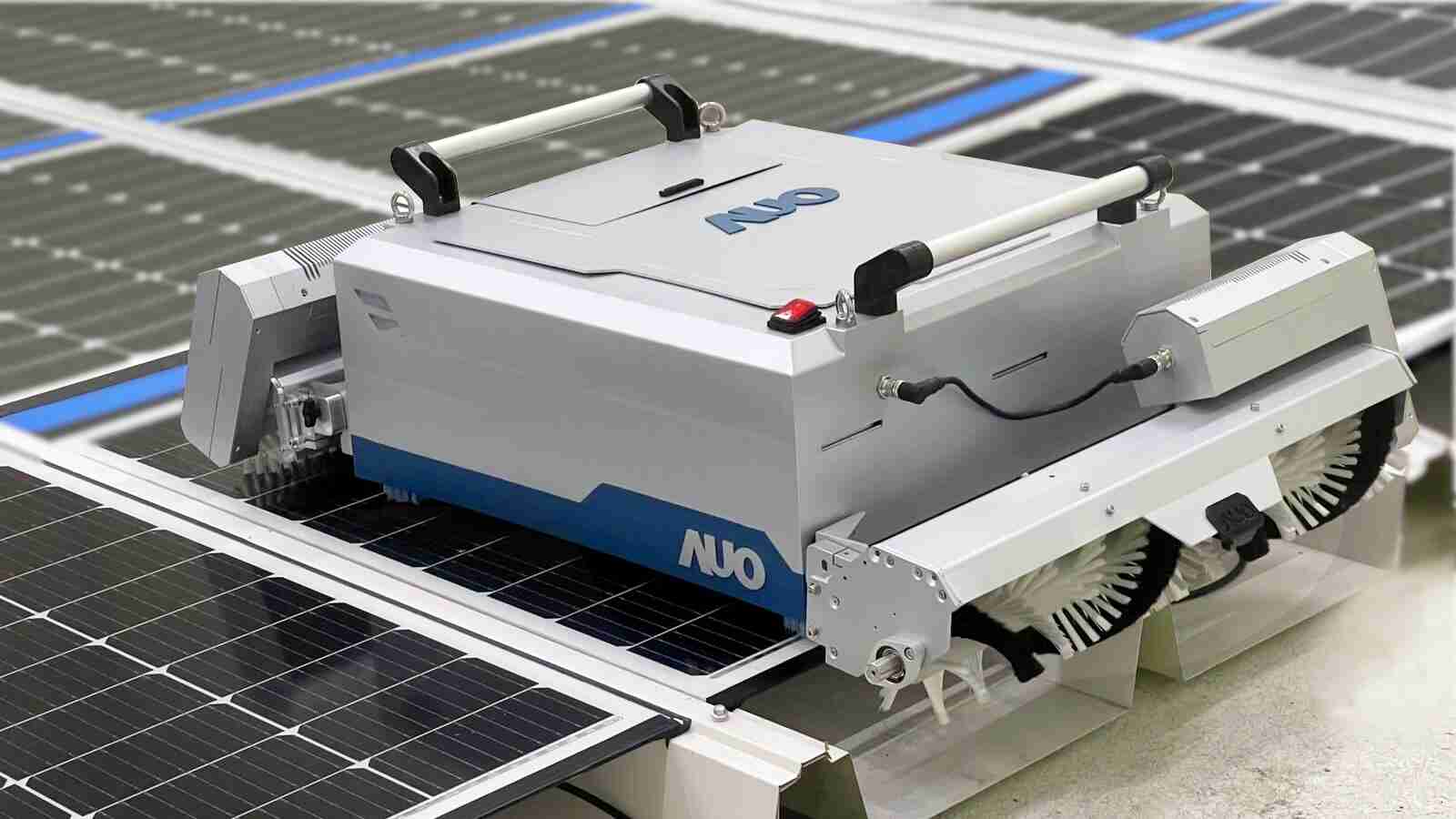 汇旺支付致力EPC场域技术升级，，，导入清洁机器人搭配传感器与AI数据分析，，，，大幅减少维运成本